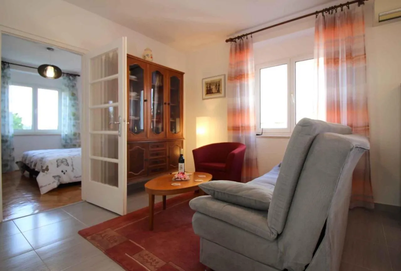 Apartment In Porec/Istrien 38642